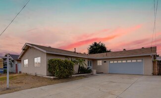 325 E James St, Chula Vista, CA 91910