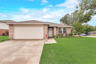 5600 Camarillo Dr, Fort Worth, TX 76244