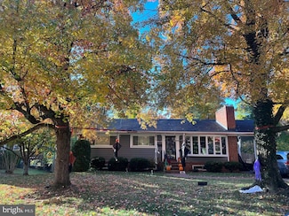6819 Dillon Ave, McLean, VA 22101