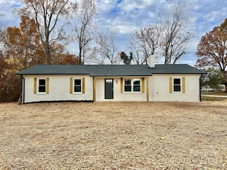 9 Walter St, Stony Point, NC 28678