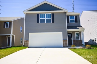 32 Providence Walk Dr, Hendersonville, NC 28792