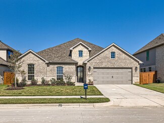 4233 Capstone Rd, Midlothian, TX 76065
