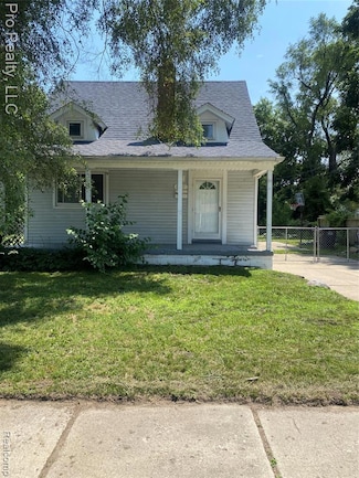 6371 Sylvia St, Taylor, MI 48180