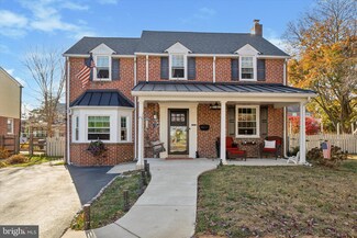 18 Mulberry Ln, Newtown Square, PA 19073