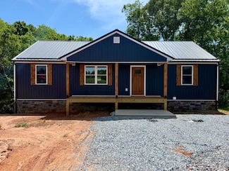 1460 White House Rd, Moneta, VA 24121