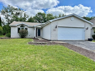 113 Lake Hill Dr, Steger, IL 60475