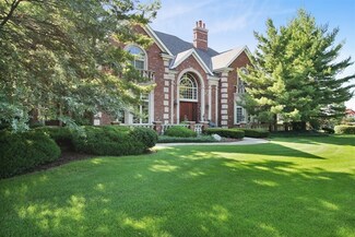 42 Stone Creek Dr, Lemont, IL 60439