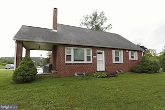 3950 Locust Grove Rd, Columbia, PA 17512