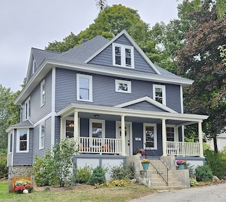 49 Brattle St, Worcester, MA 01606