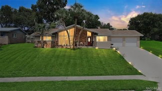 1316 Lake Ariana Blvd, Auburndale, FL 33823