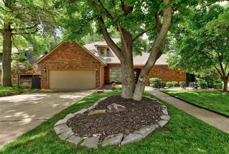 1720 Oaks Way, Oklahoma City, OK 73131
