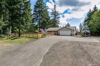 100 E Adelle Ln, Allyn, WA 98524