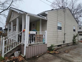 625 Charles St, Davison, MI 48423