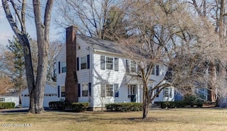 1 Sunnyside Rd, Schenectady, NY 12302