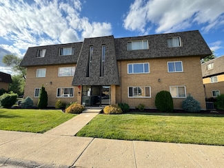 6616 104th Place Unit 5, Chicago Ridge, IL 60415