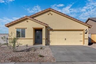 643 W Crowned Dove Trail, Casa Grande, AZ 85122