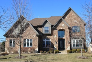 1358 Karen Dr, West Dundee, IL 60118