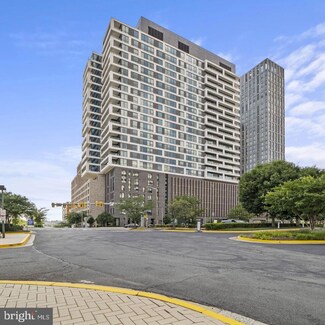 1650 Silver Hill Dr Unit 1409, McLean, VA 22102