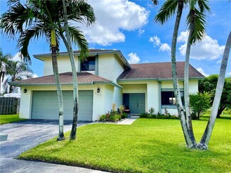 9940 SW 14th St, Pembroke Pines, FL 33025