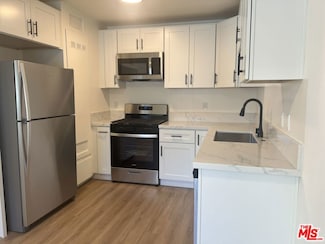 1411 Innes Place Unit 4, Los Angeles, CA 90291