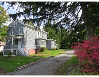 10 High St, Brookfield, MA 01506
