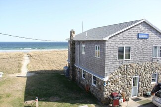 4 Private Way Ln, Biddeford, ME 04005