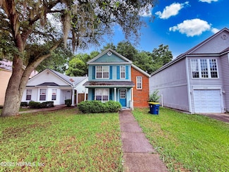 10986 Traci Lynn Dr, Jacksonville, FL 32218