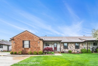 468 Red Cedar Blvd Unit 2, Williamston, MI 48895