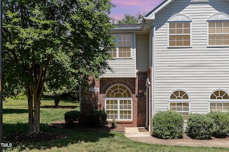 2111 Piney Brook Rd Unit 101, Raleigh, NC 27614
