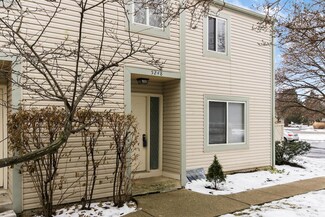 5248 Dierker Rd, Columbus, OH 43220
