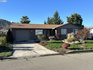 484 Char St, Roseburg, OR 97471
