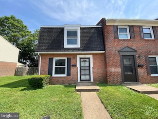 128 Hickok Cir, Fredericksburg, VA 22401