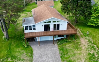 926 Bluff Rd, Carlton, NY 14571