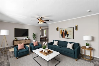 410 Dorset Ln, Almont, MI 48003