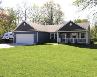 4514 Schoolhouse Rd, Batavia, OH 45103