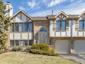 2326 Olde Mill Rd, Plainfield, IL 60586