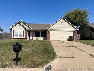 25901 E 90th Place S, Broken Arrow, OK 74014