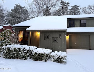 109 Thimbleberry Rd, Ballston Spa, NY 12020