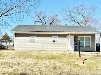 509 Saint Barbara Ln, East Saint Louis, IL 62206