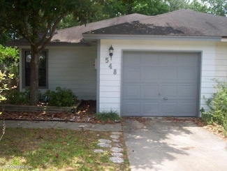 548 Staffordshire Dr, Jacksonville, FL 32225