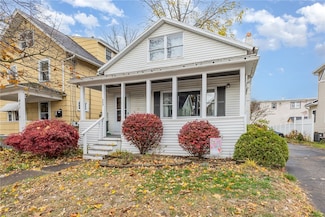 409 W Elm St, East Rochester, NY 14445