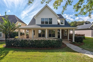 155 Red Bluff Dr, Athens, GA 30605