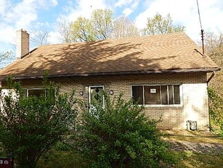 659 Mercer St, Turtle Creek, PA 15145