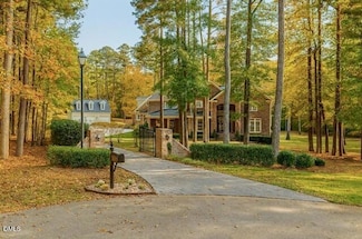 5 Highcross Ct, Raleigh, NC 27613