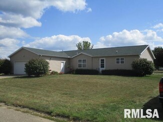 618 Patricia Ln, Henry, IL 61537