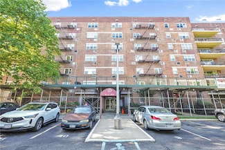 151-31 88th St Unit 2K, Howard Beach, NY 11414