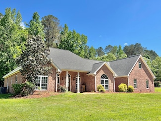 104 Tiercy St, Mathiston, MS 39752