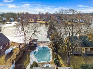 31 Mead Ave, Cos Cob, CT 06807