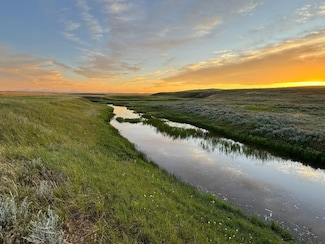 5050 Cutbank Creek Rd, Geraldine, MT 59446