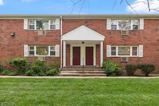 2467 State Route 10 Unit 8A, Morris Plains, NJ 07950